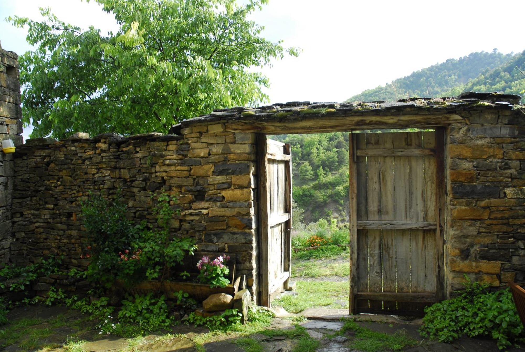 Gasthaus O Chardinet d'a Formiga Aínsa Exterior foto